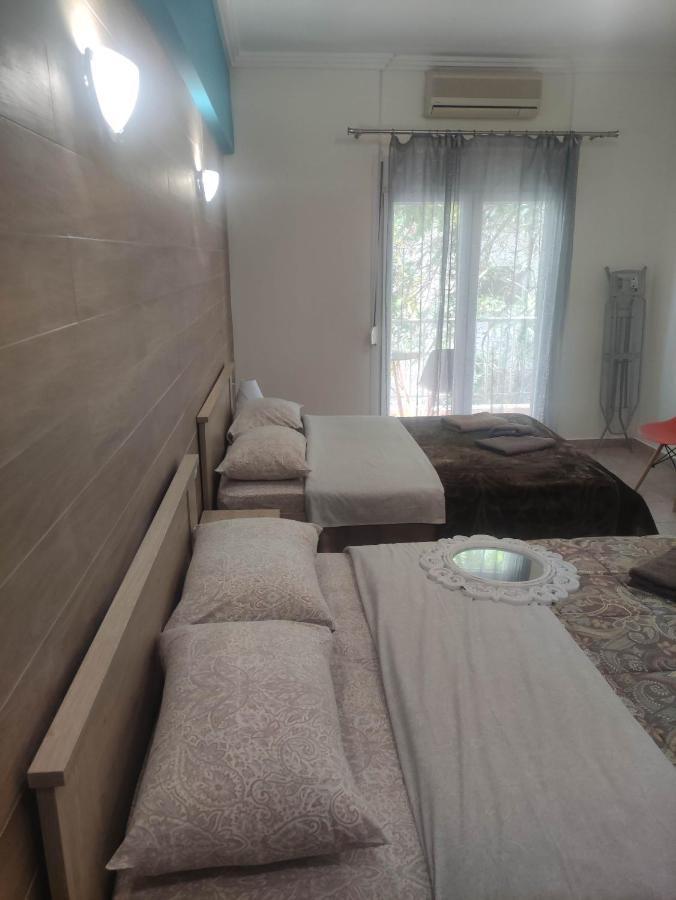 G M 3 Rooms Kentpo In The Heart Of The City Lárisa Eksteriør bilde