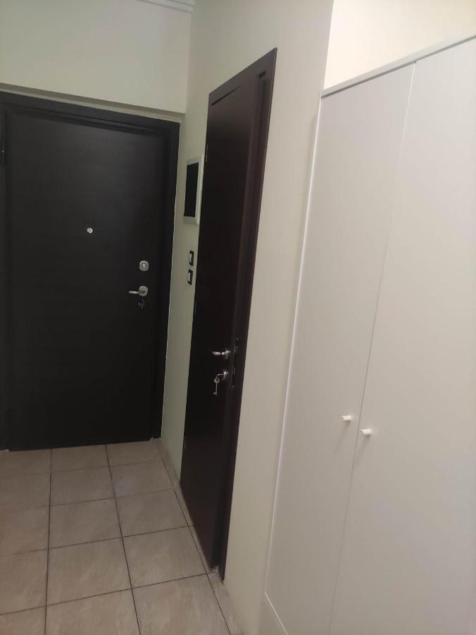 G M 3 Rooms Kentpo In The Heart Of The City Lárisa Eksteriør bilde