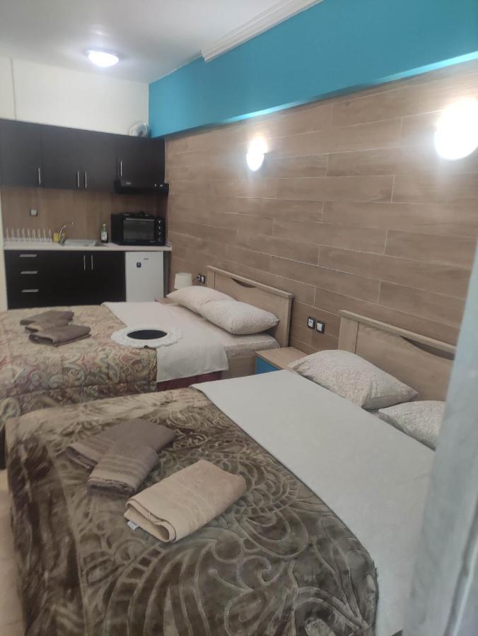 G M 3 Rooms Kentpo In The Heart Of The City Lárisa Eksteriør bilde